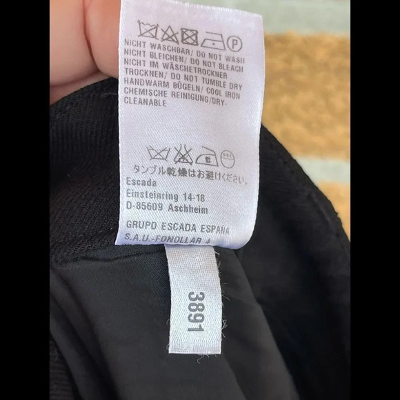 Escada virgin wool trousers  size 42 - Picture 9 of 9